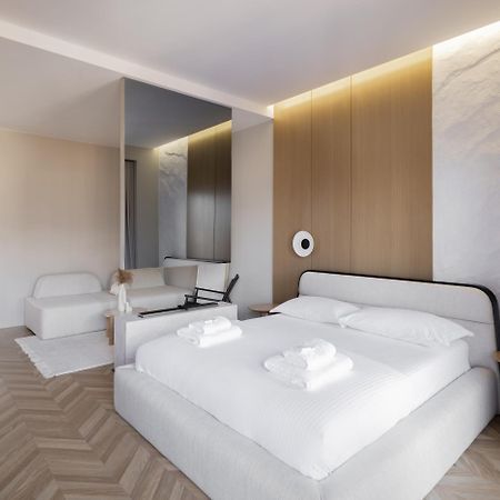 Square Inn Garden Aparthotel Тирана Екстериор снимка