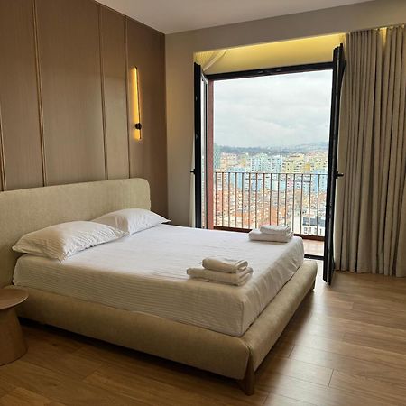 Square Inn Garden Aparthotel Тирана Екстериор снимка