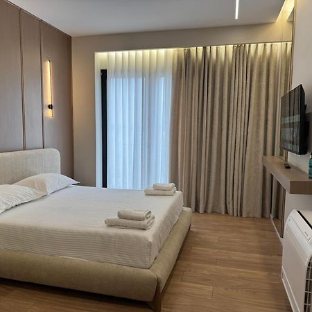 Square Inn Garden Aparthotel Тирана Екстериор снимка