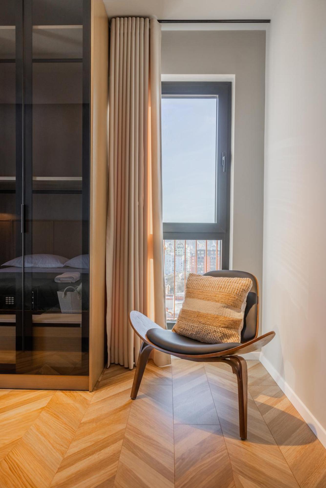 Square Inn Garden Aparthotel Тирана Екстериор снимка