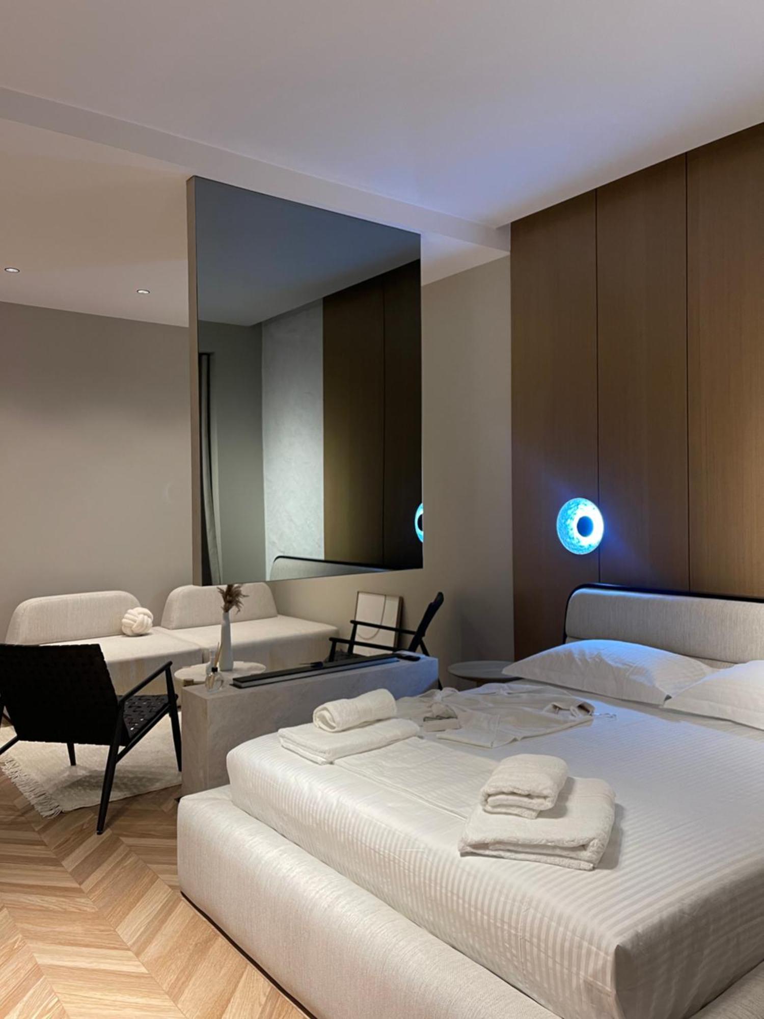 Square Inn Garden Aparthotel Тирана Екстериор снимка