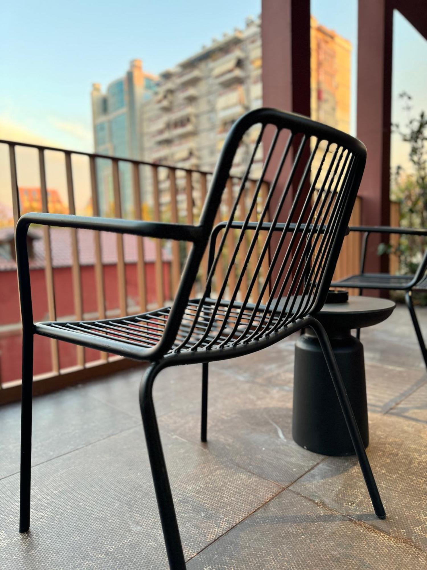 Square Inn Garden Aparthotel Тирана Екстериор снимка