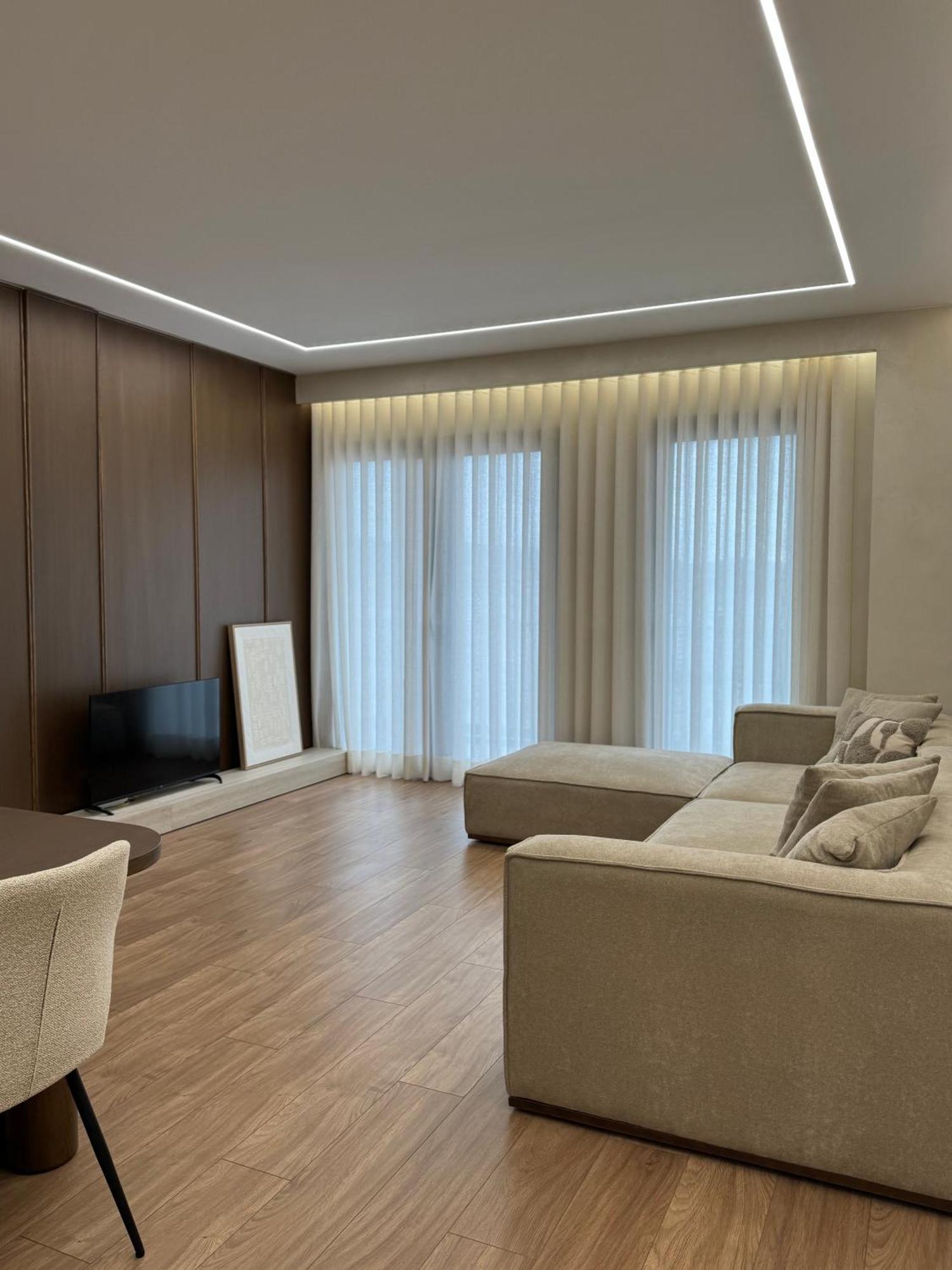 Square Inn Garden Aparthotel Тирана Екстериор снимка